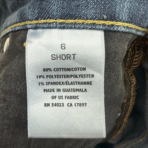 Old Navy The Flirt Mid Rise Bootcut Women's size 6P Dark Blue Denim jeans - Picture 5 of 6